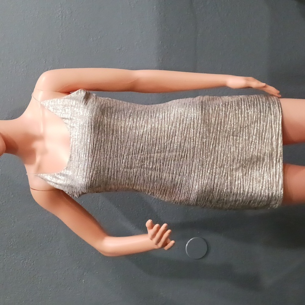 Alice + Olivia Nelle Fitted Mini Dress Champagne Elegant Gold Sleeveless Dress